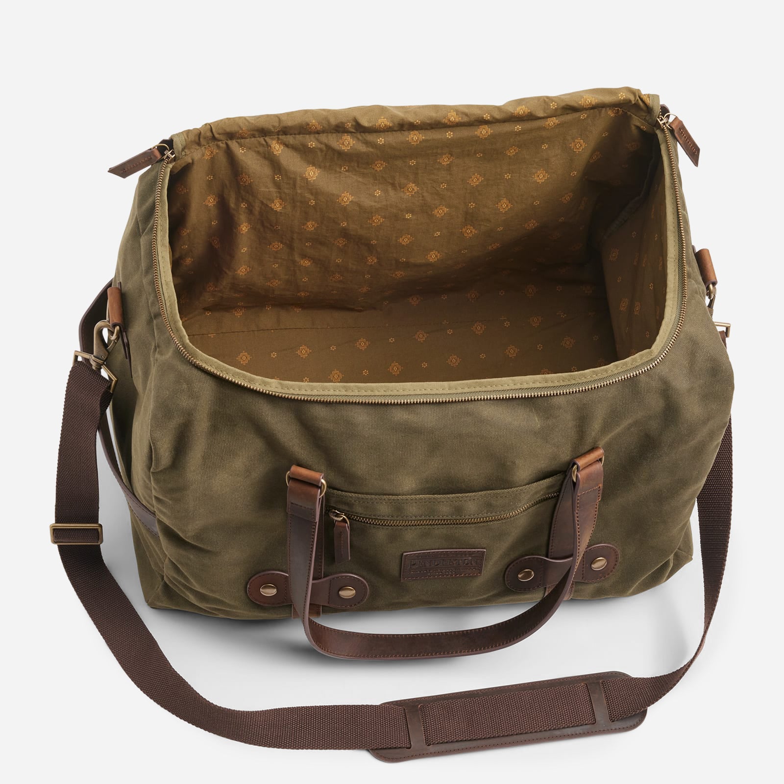 Odyssey Waxed Canvas Duffle Bag - Olive