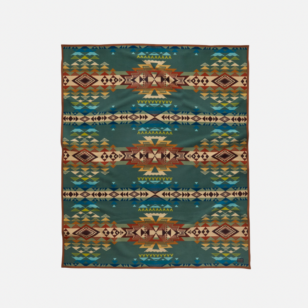 Jacquard Highland Peak Blanket - Balsam