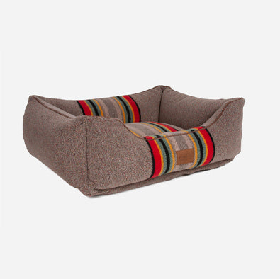 Vintage Camp Pet Kuddler - Mineral Umber