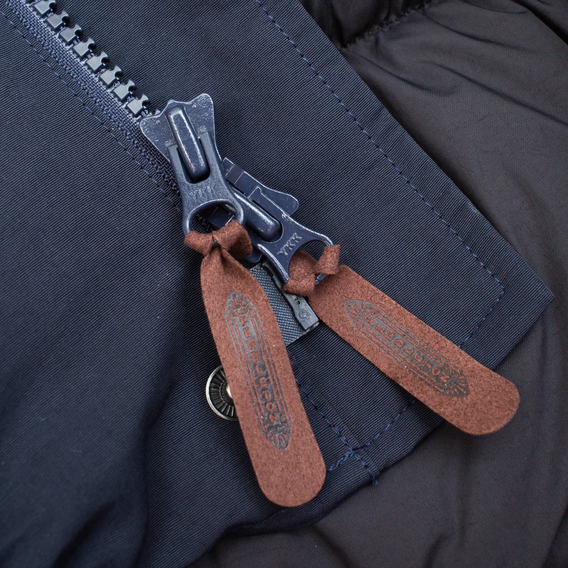 Flat Face Down Vest - Navy