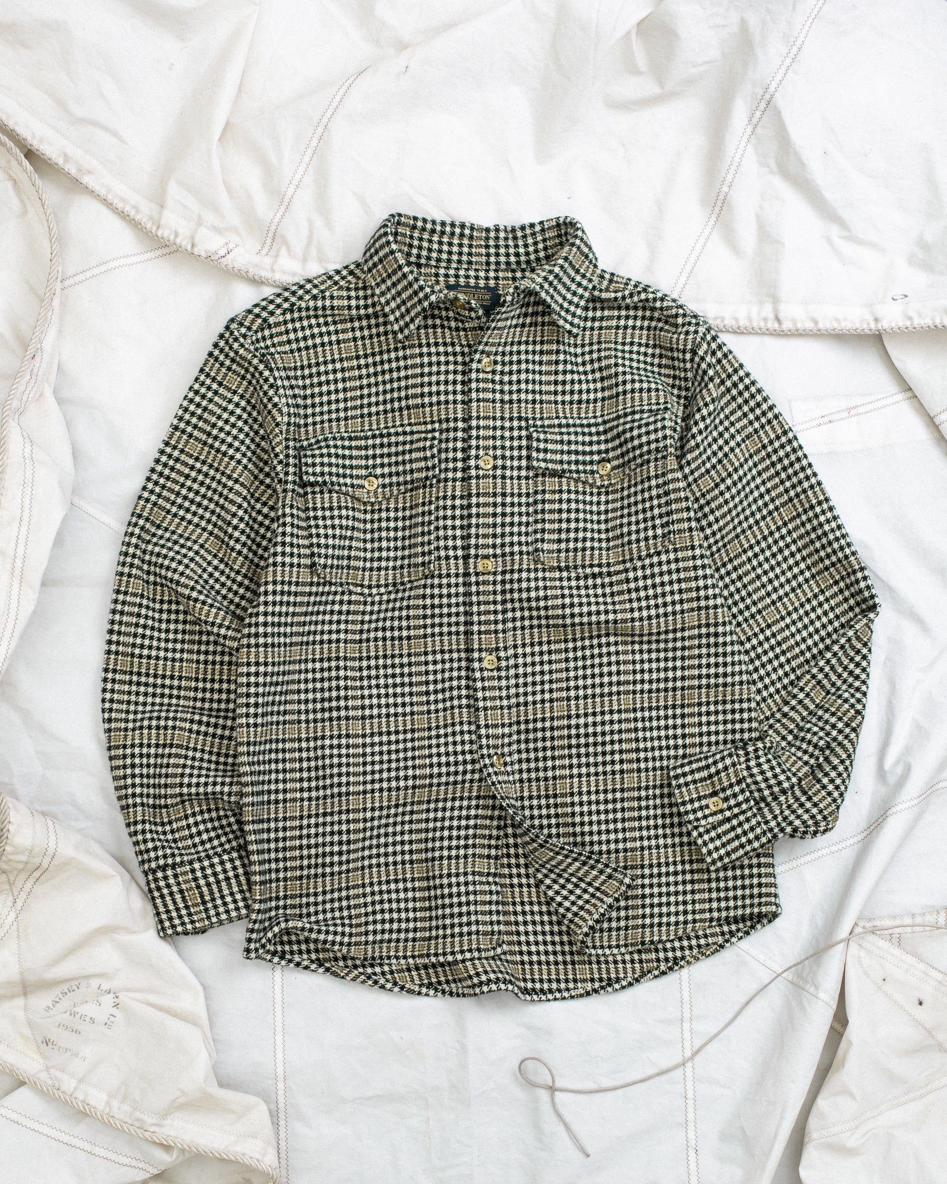 Big Pocket Check Shirt - White/Grey