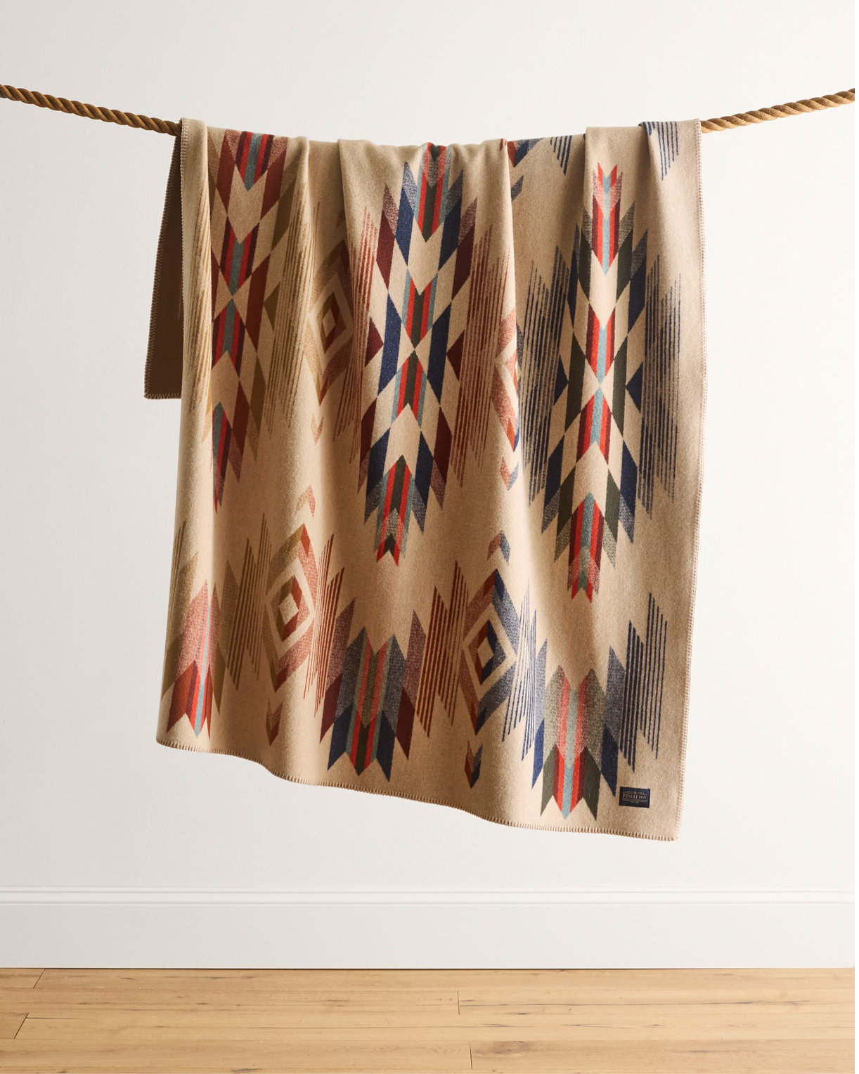 Jacquard Throw - Wyeth Falls