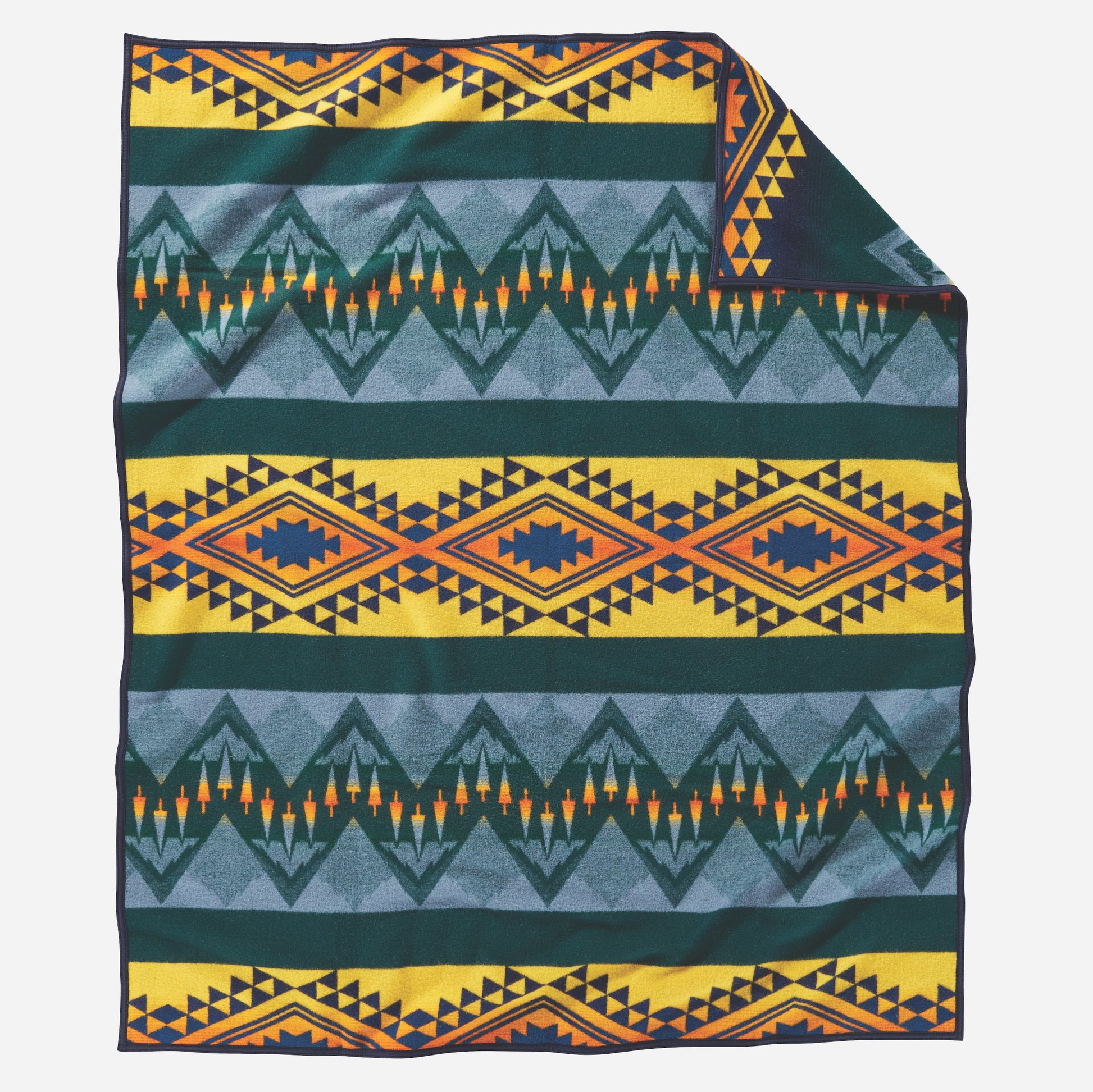 Jacquard Blanket - Wildlland Heroes