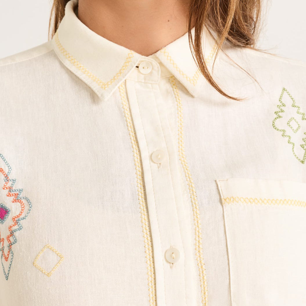 Womens The Perfect One Pocket Shirt - Ivory