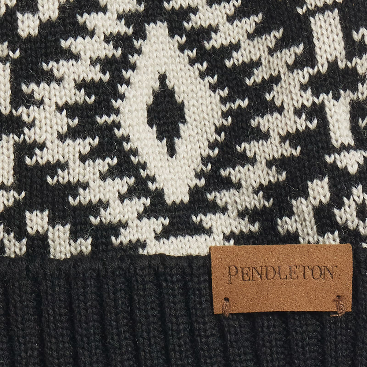 Merino Beanie - Los Ojos Black