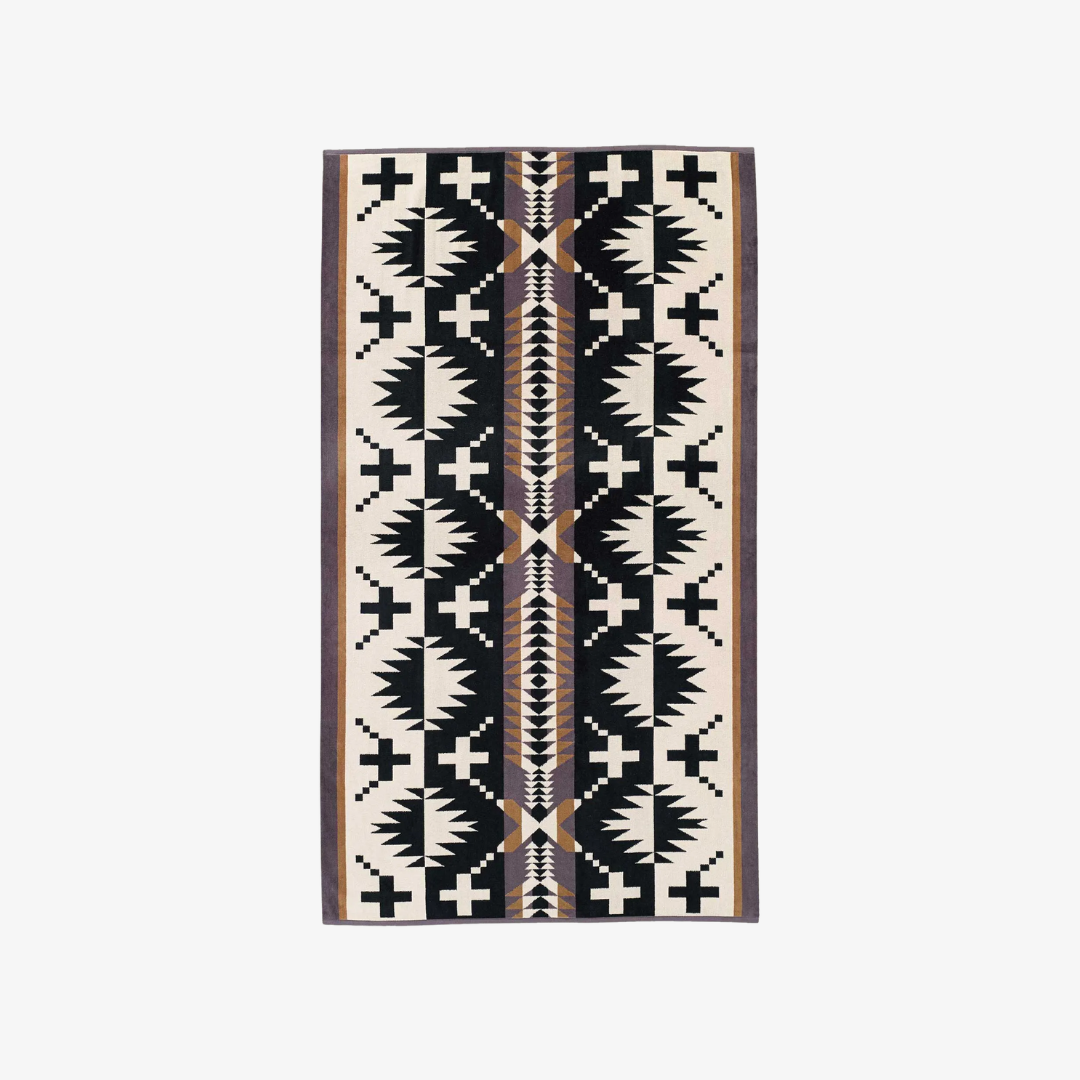 Oversized Jacquard Spa Towel - Spider Rock