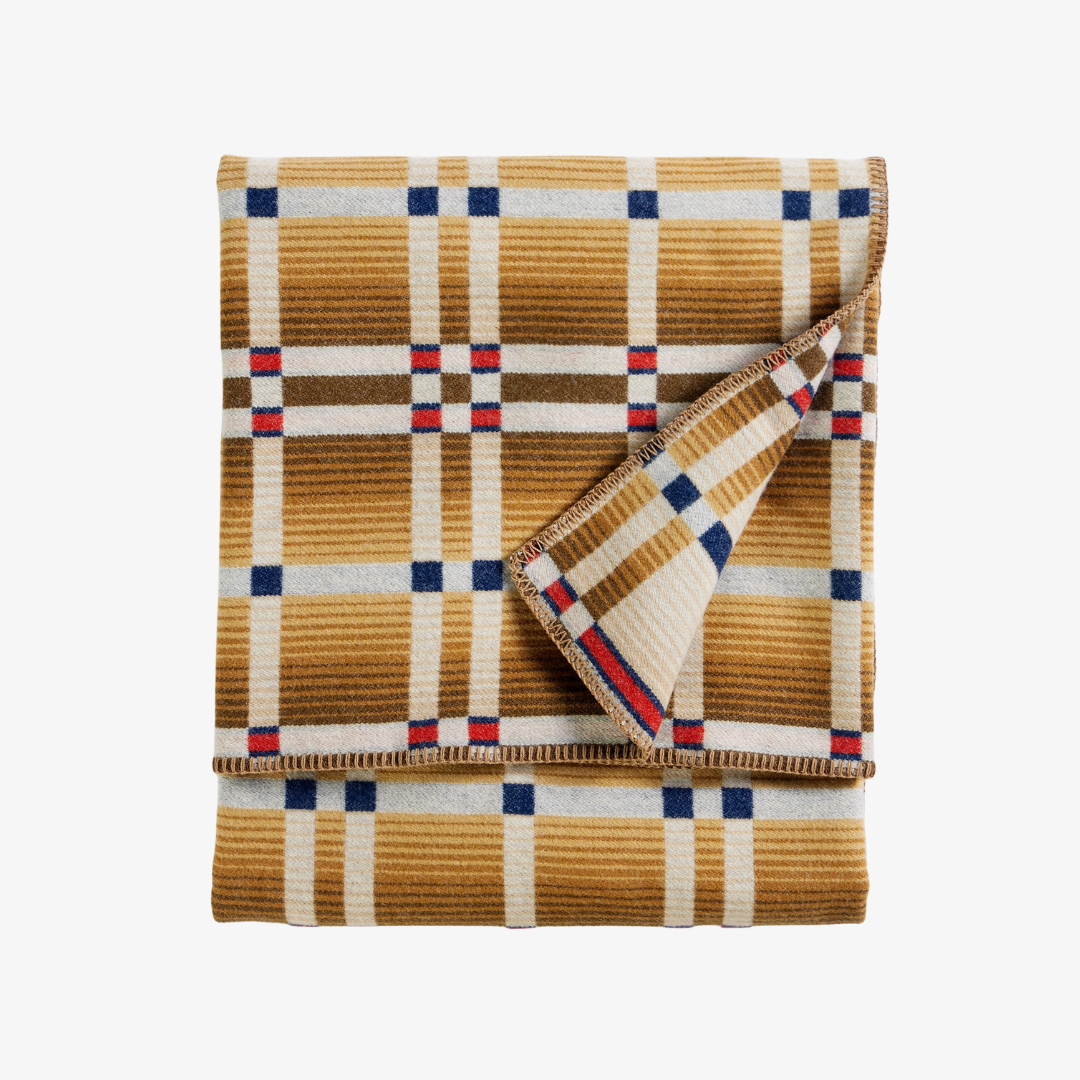 Four Square Throw - Mountain Natural