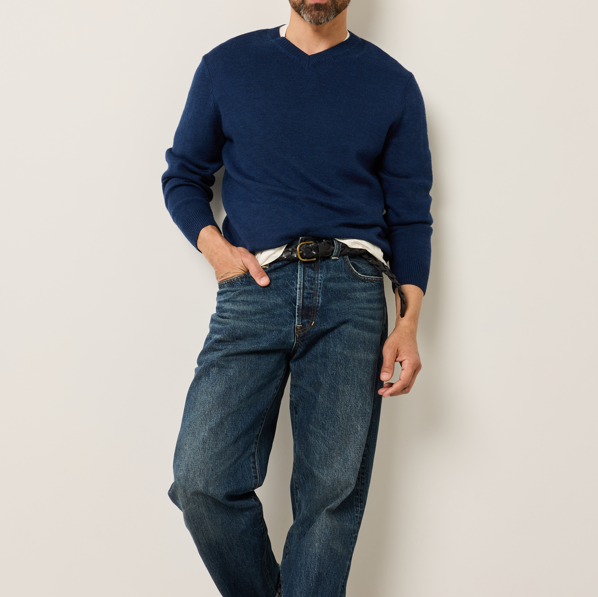 Men's Merino V Neck Sweater - Navy Heather