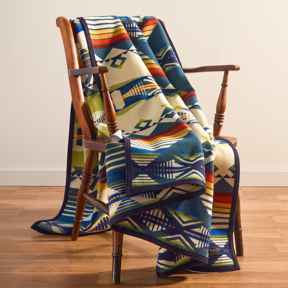 Jacquard Blanket - Creekside