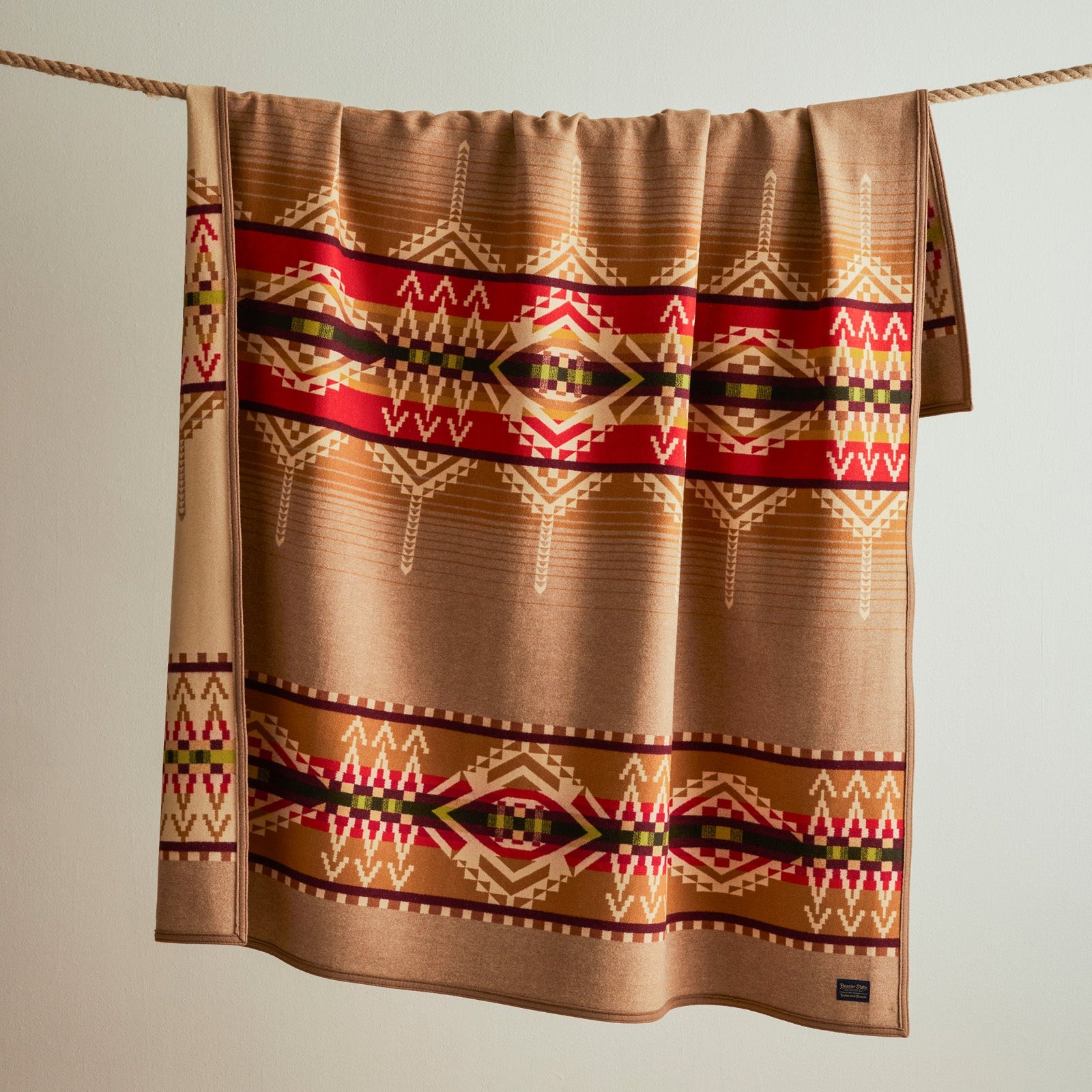 Jacquard Blanket - Beacon Rock