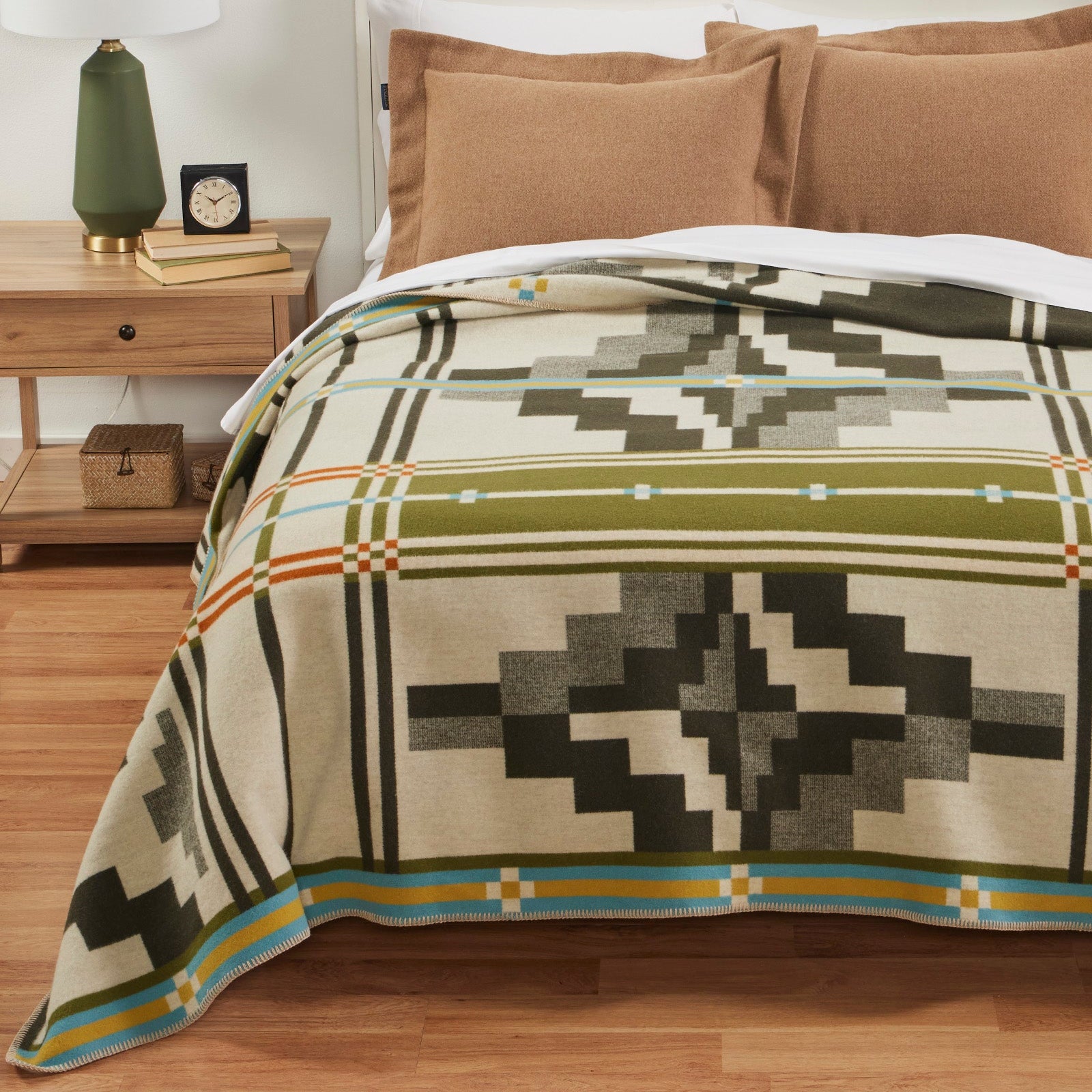 Jacquard Blanket - Seven Springs