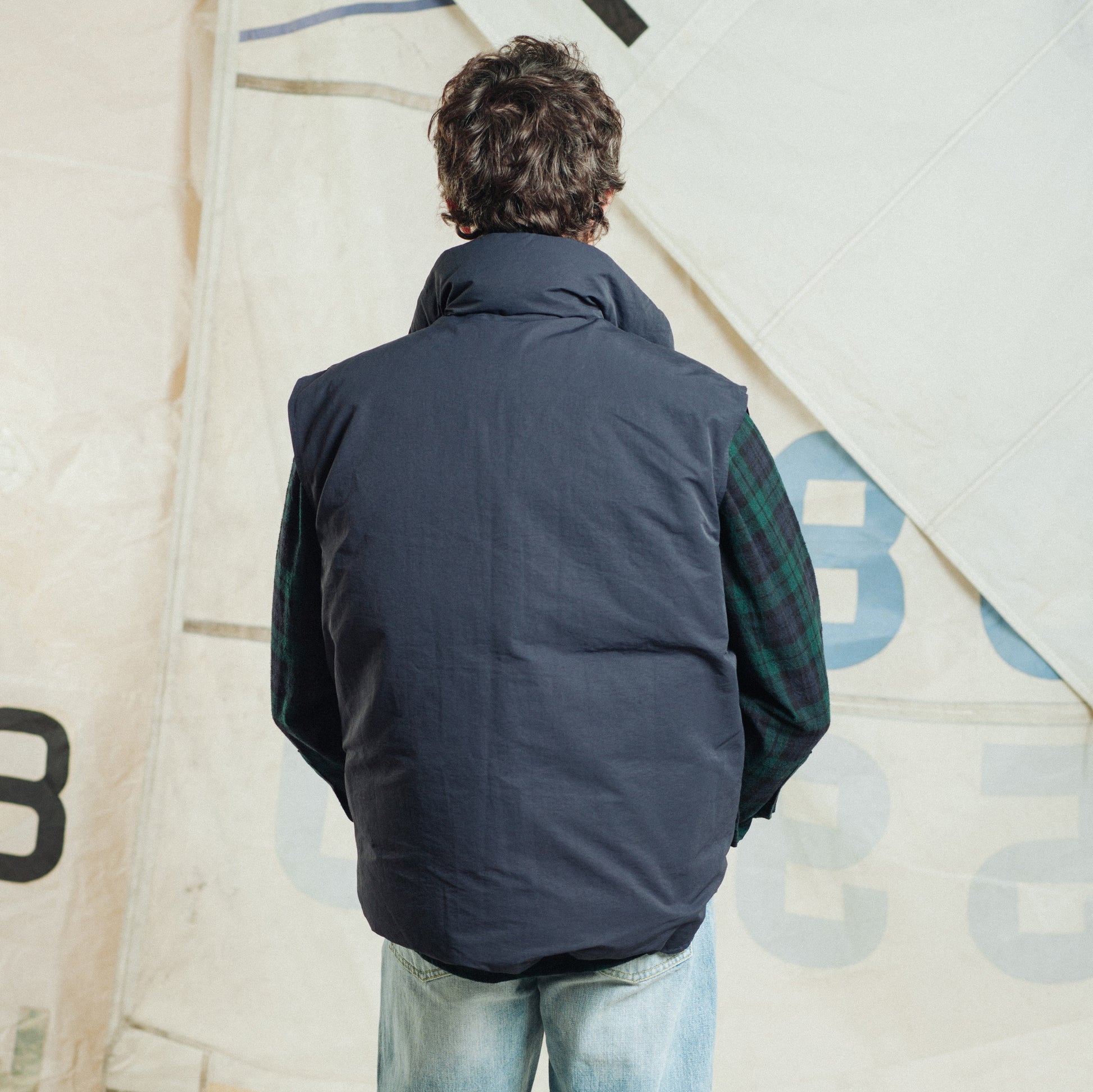 Flat Face Down Vest - Navy