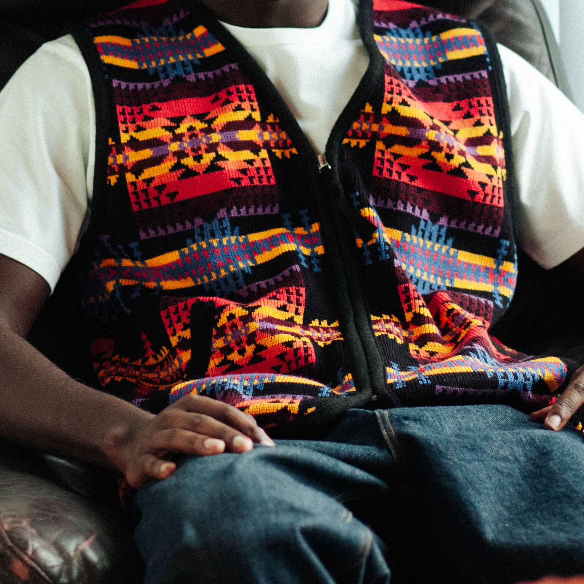 Jacquard Vintage Vest - Black/Multi