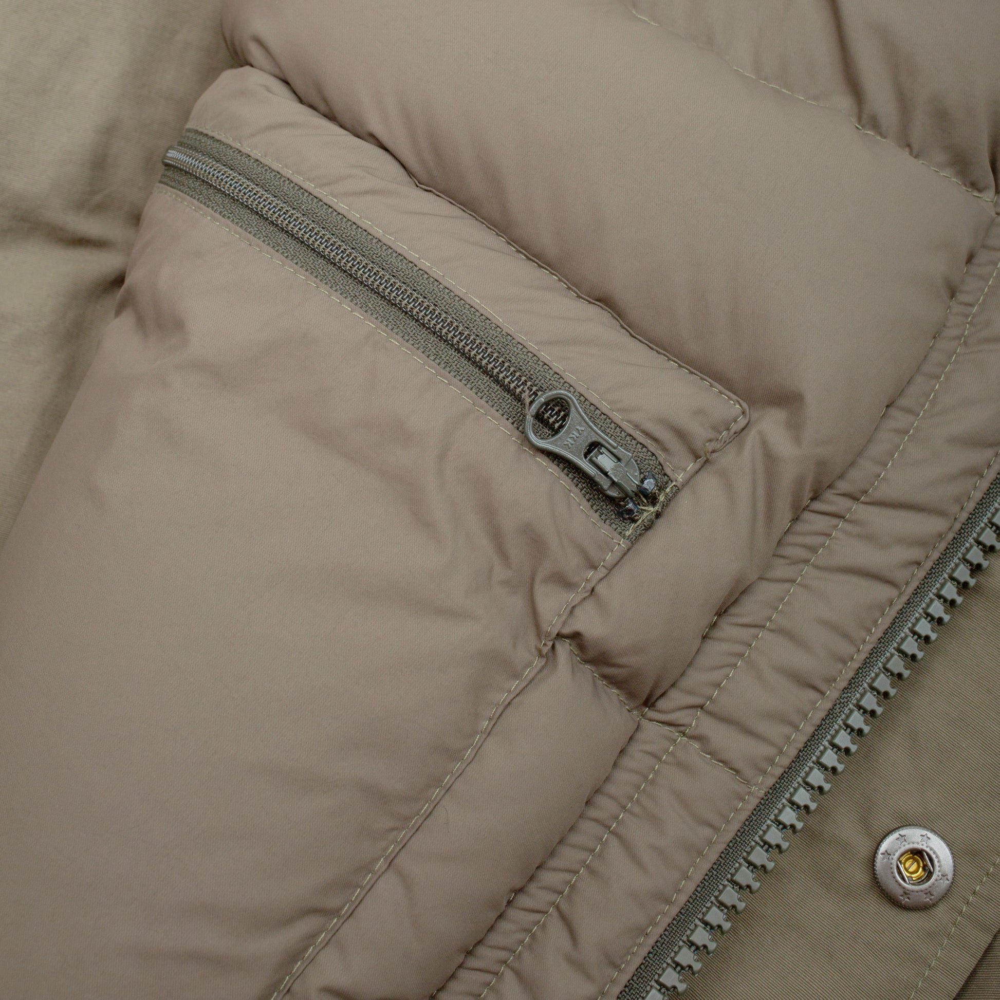 Flat Face Down Vest - Brown