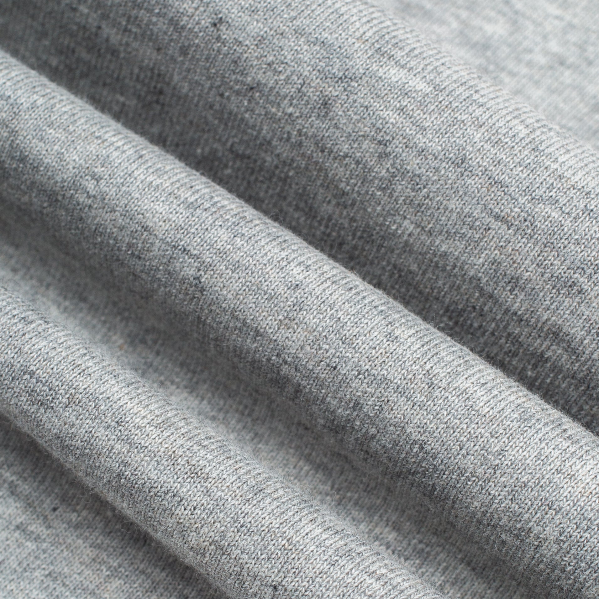 Heavyweight P T-Shirt - Ash Heather Grey
