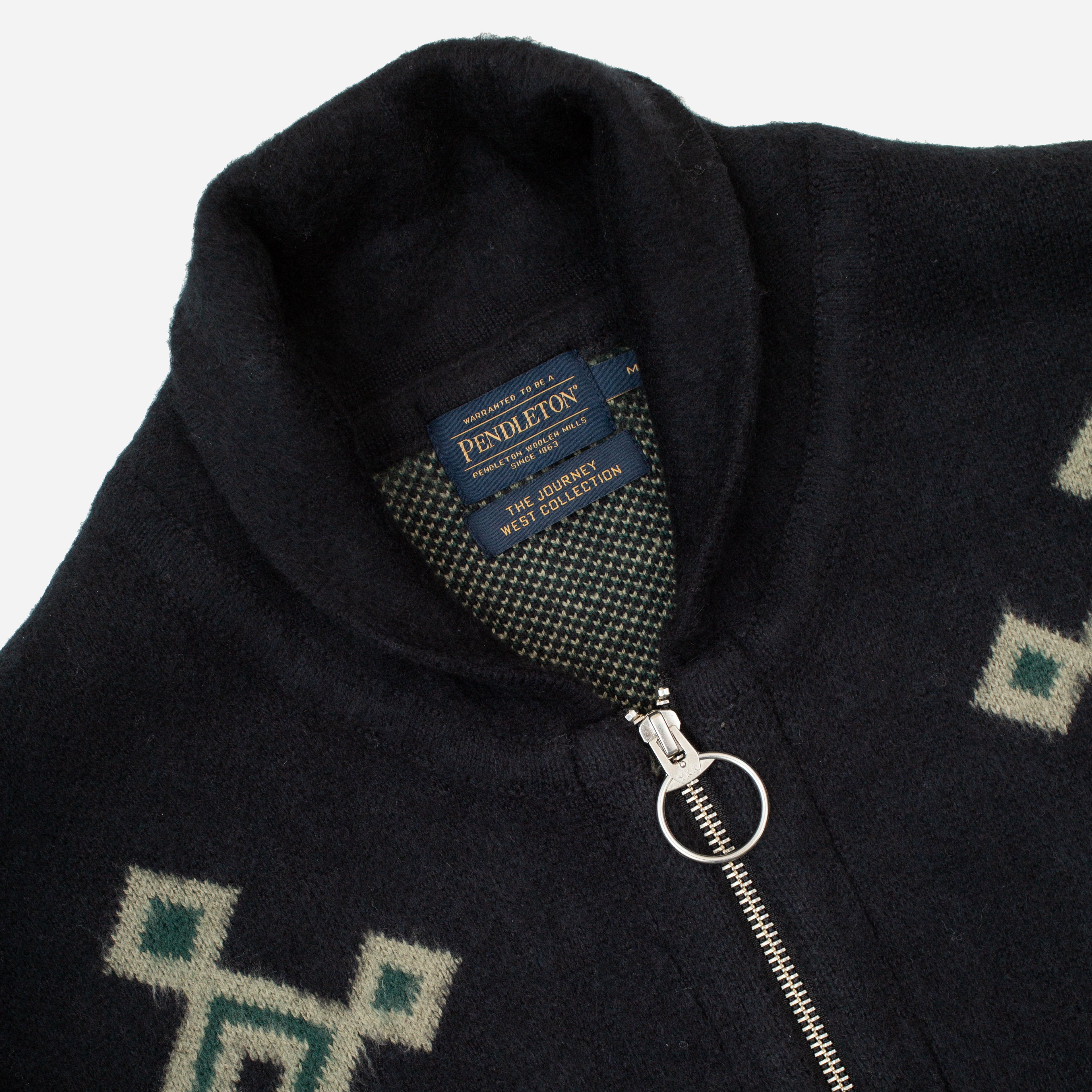 Jacquard Motif Zip Up Cardigan - Black - Pendleton EU