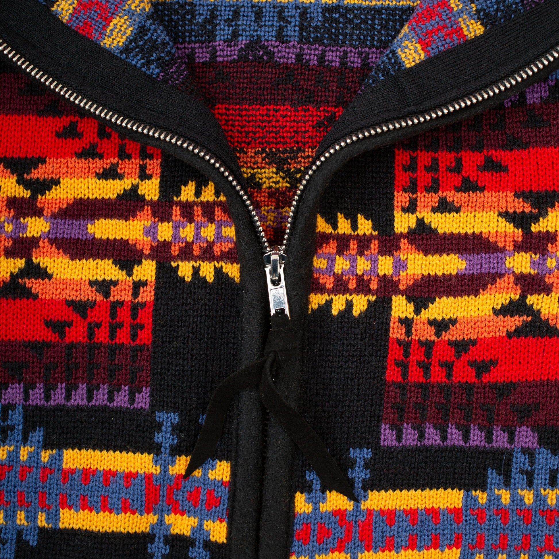 Jacquard Vintage Vest - Black/Multi
