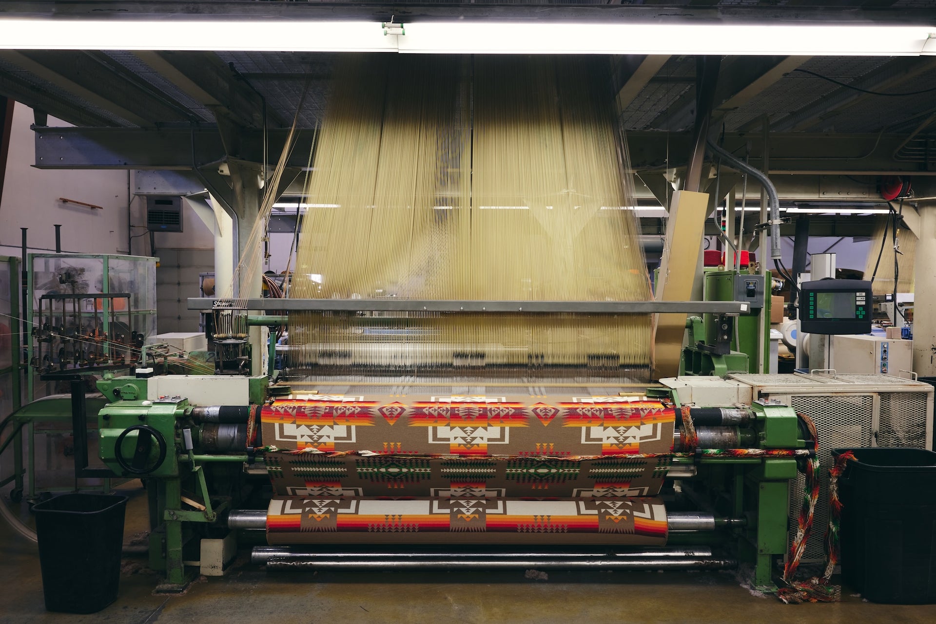 Pendleton EU Pendleton Woolen Mills Official EU Website