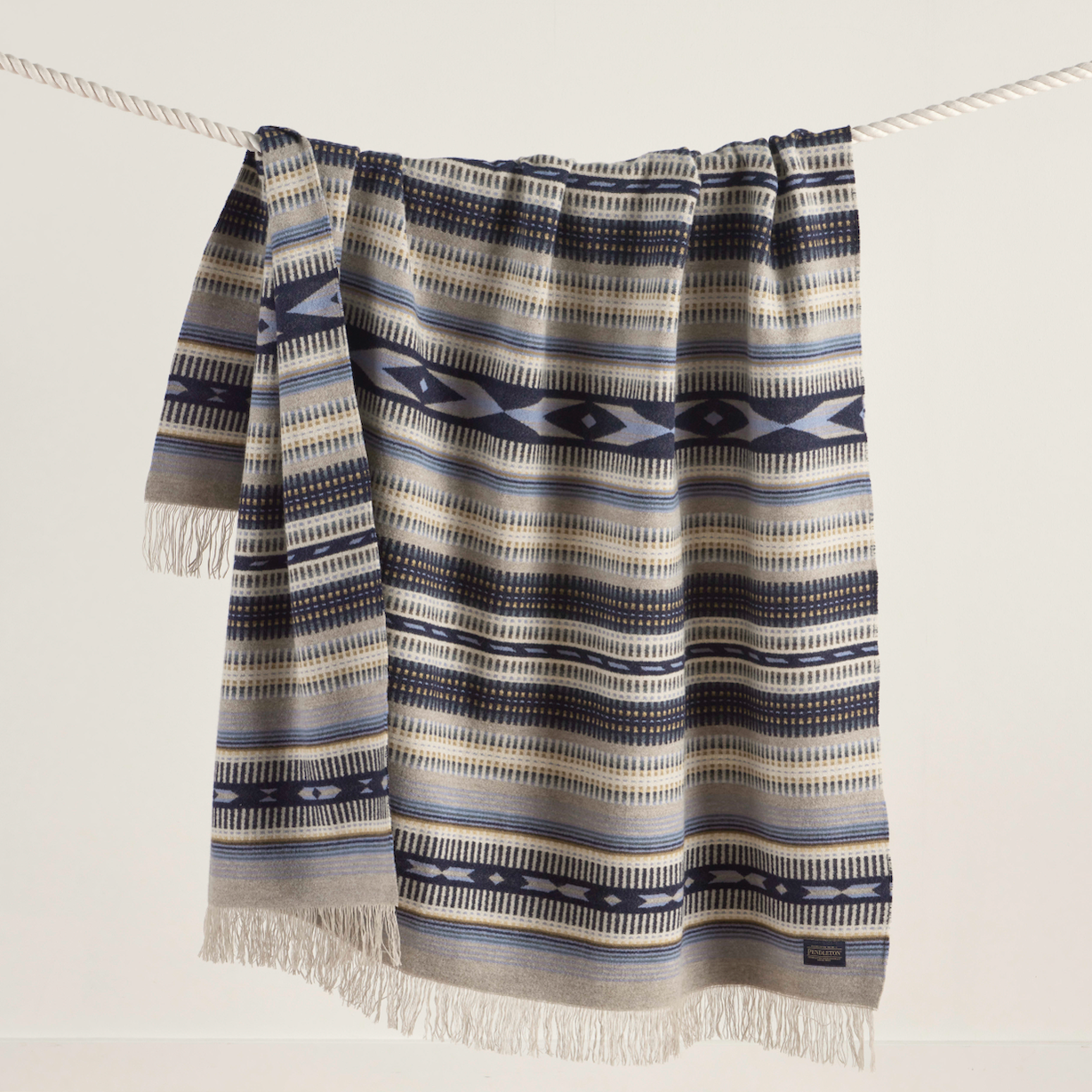 Jacquard Throw - Rio Bravo Blue