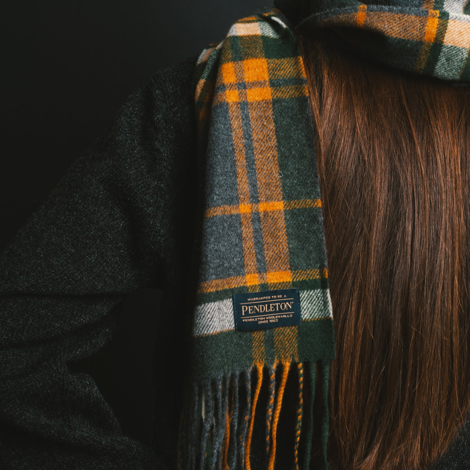 Women's Shetland Crew Knit - Black Heather