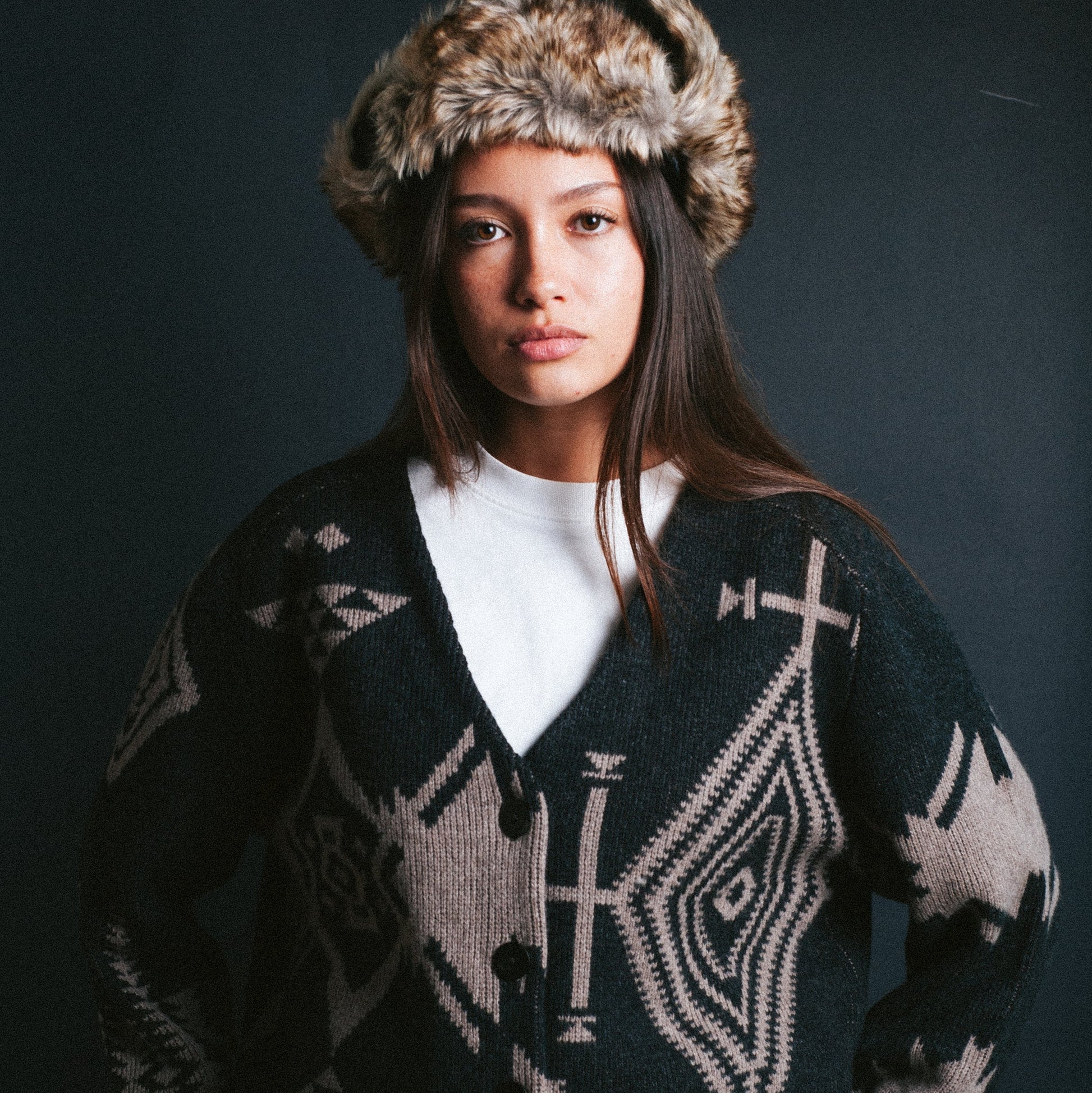 Womens Oversized Graphic Cardigan - Black / Taupe