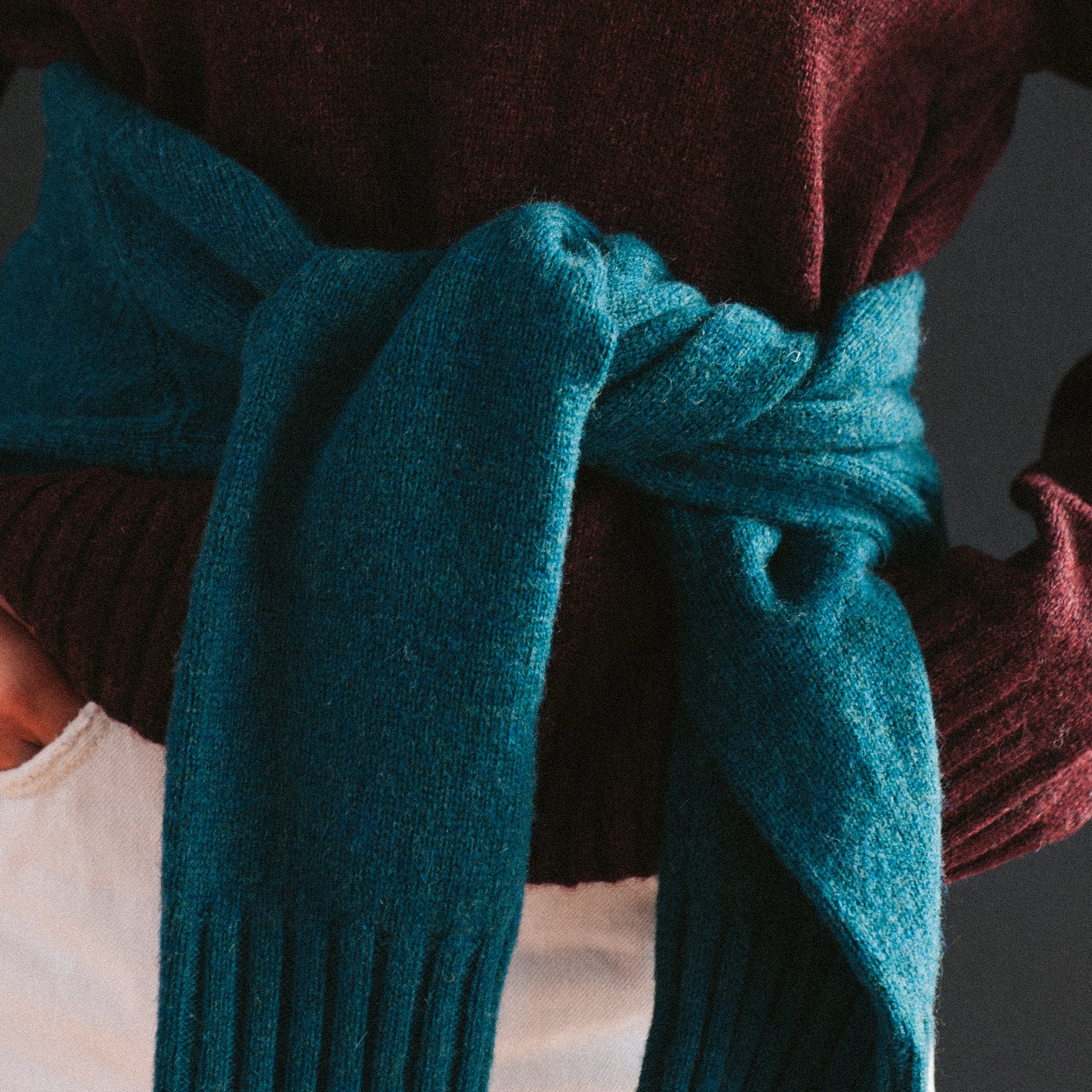 Womens Relaxed Shetland Sweater - Burgundy Heather