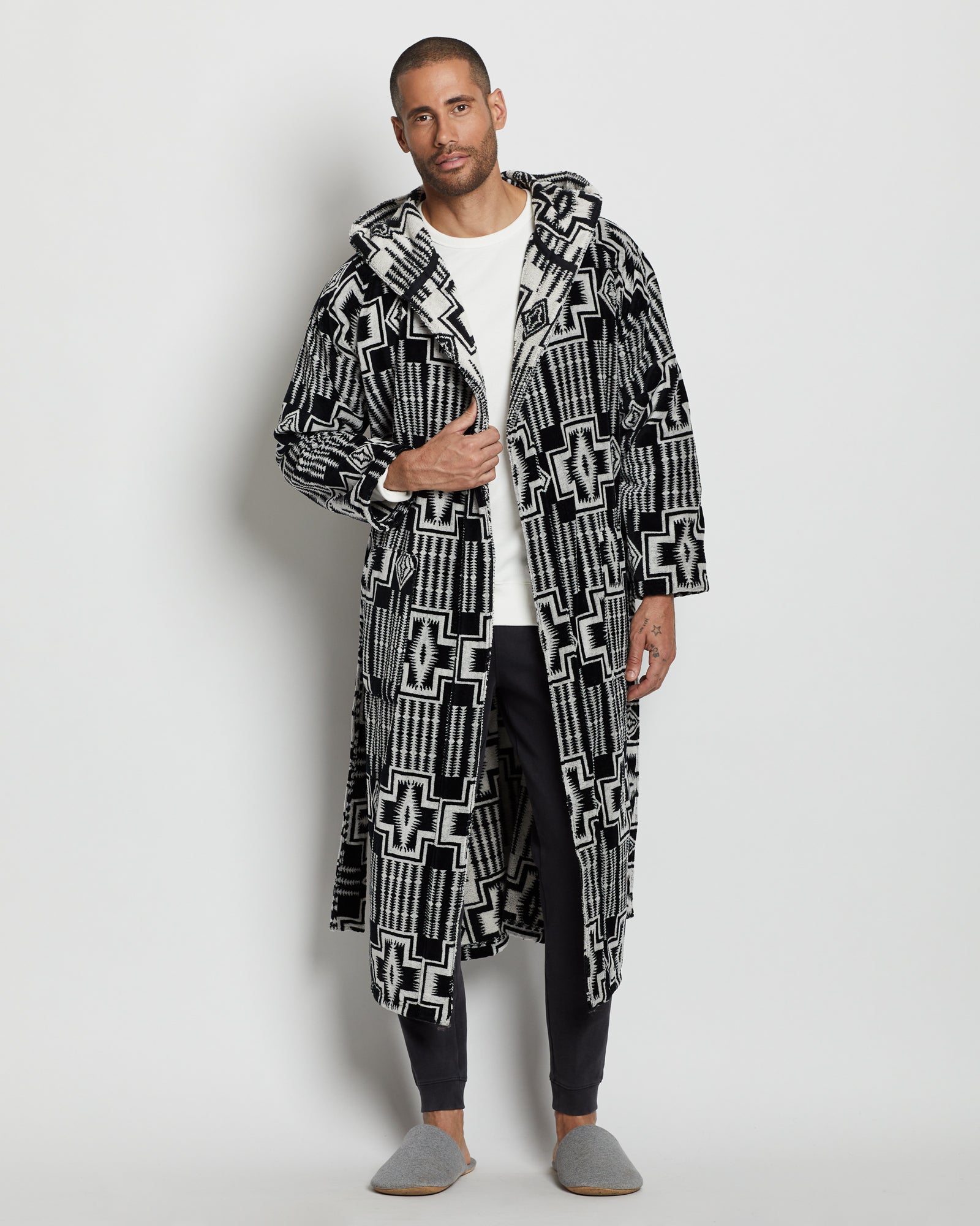 Bath Robe - Harding Black/White