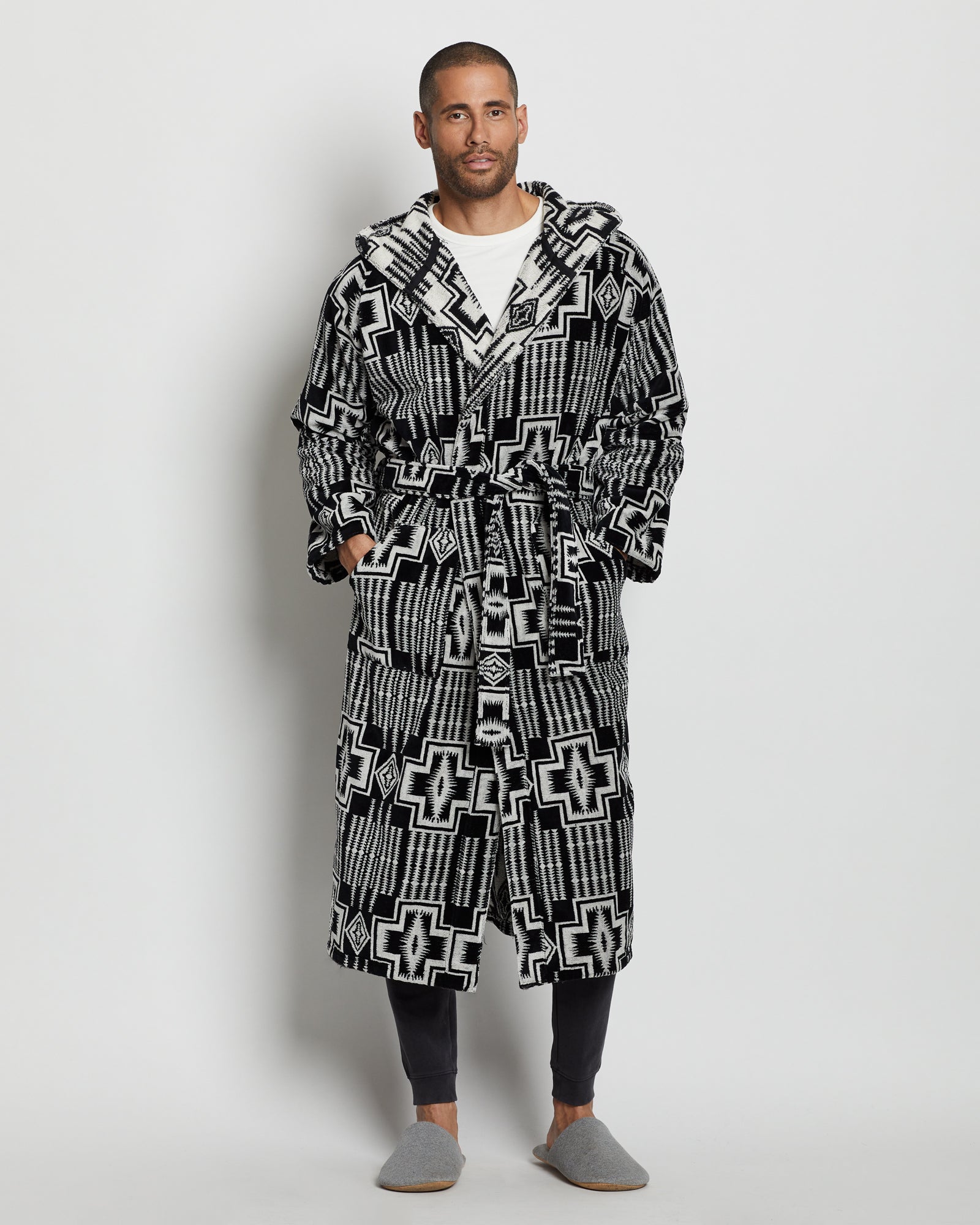 Bath Robe - Harding Black/White